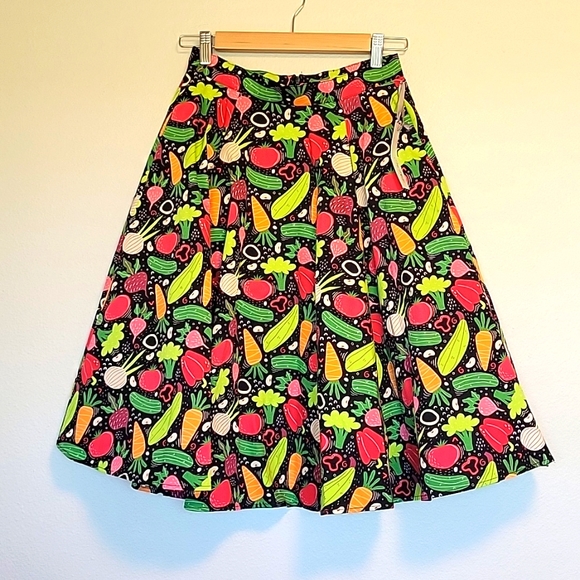 VEGGIES Eva Rose Skirt - Picture 5 of 7